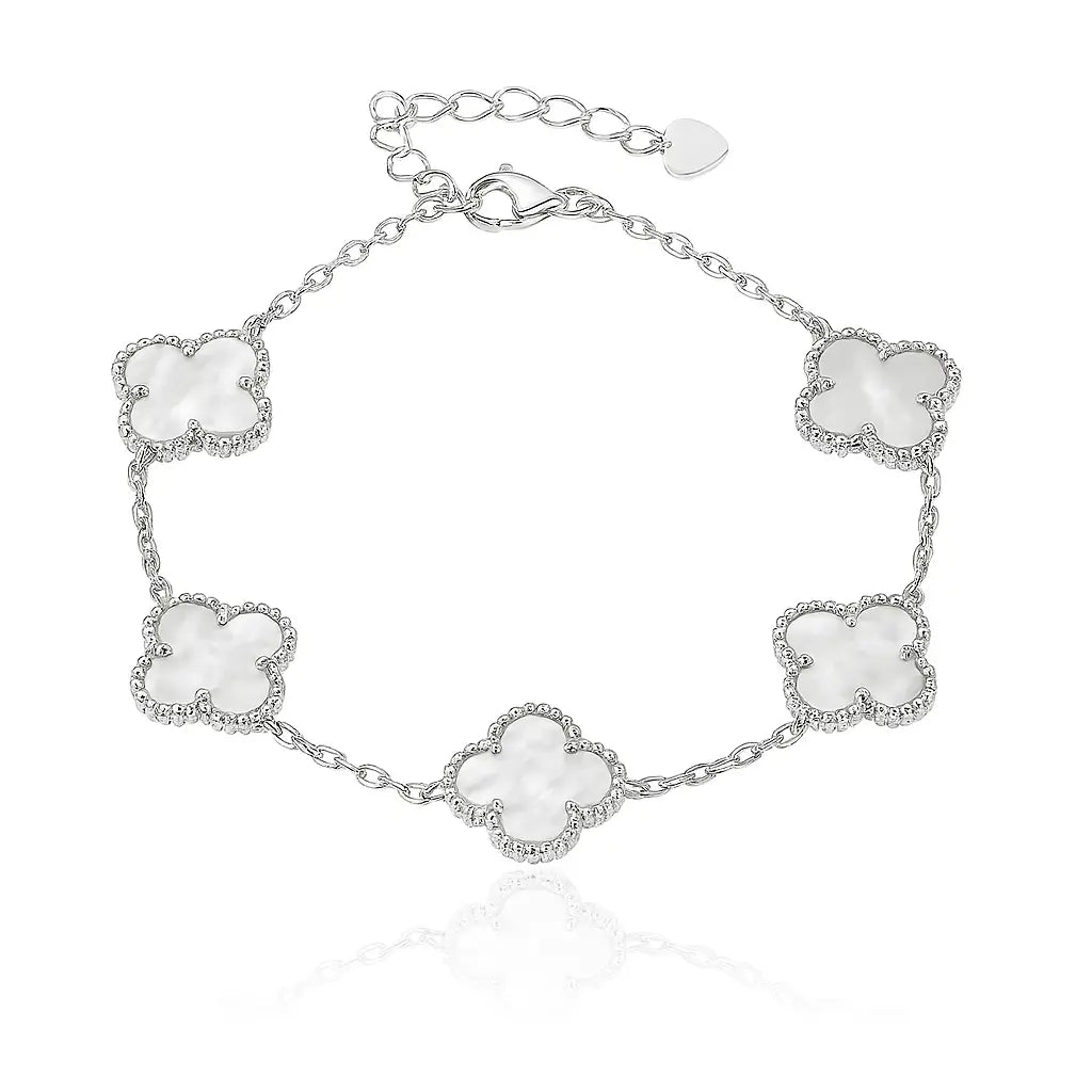 сребърна гривна със седеф. Четерилистна детелина с бели камъни